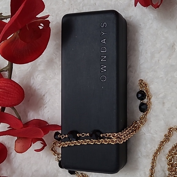 Owndays Accessories - Owndays Eyeglasses Clamshell Hard Case